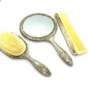 Vintage Davco Silver played mirror and brush set